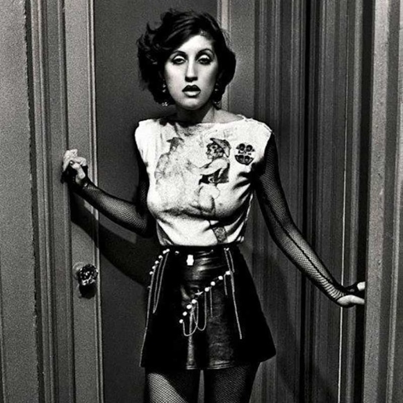 Meet your Posher, L - Picture 1 of 1